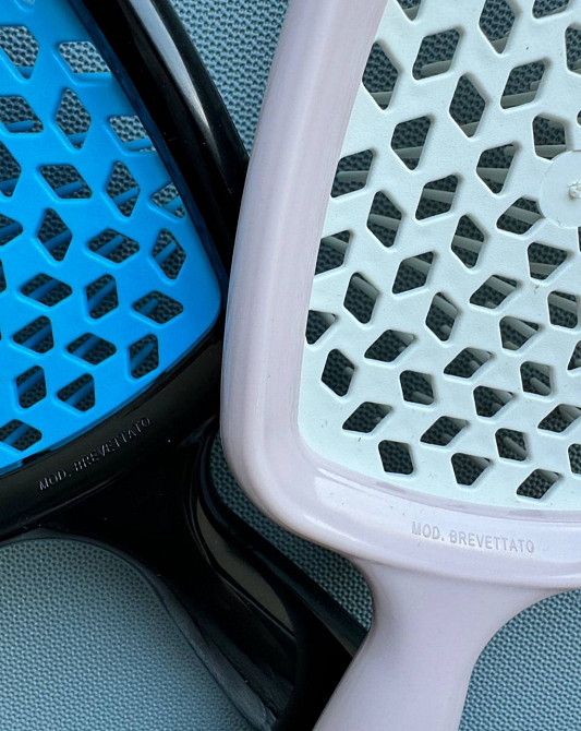 Гребенці Janeke , Італія, оригінал Киев - изображение 1