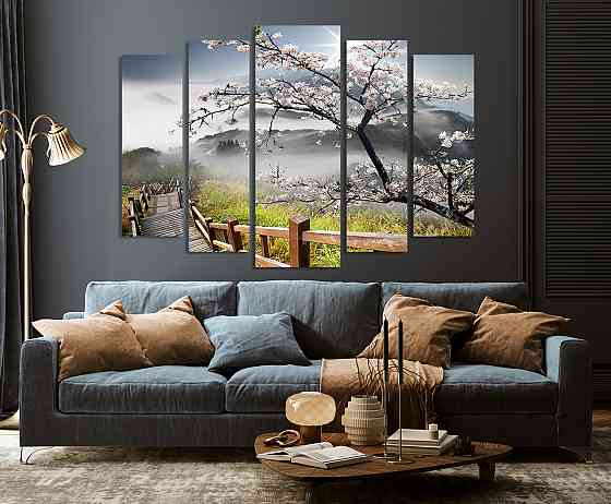 Модульна картина у вітальню/спальню  Сакура в пейзажі гір LM001_5 105 x150 см Київ