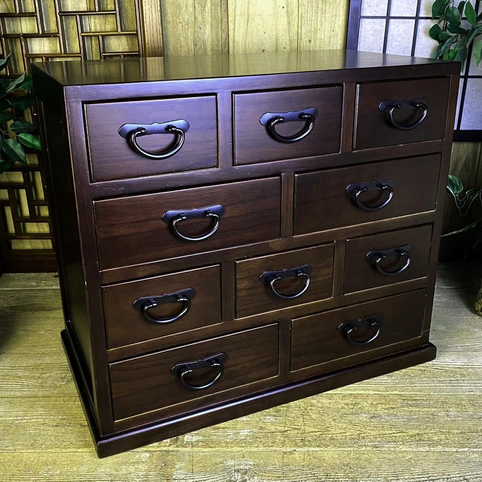 Комод тансу 