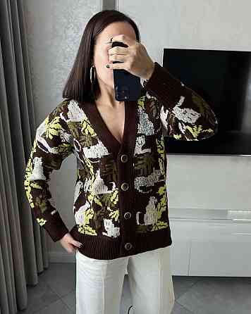 Женский принтованный теплый оверсайз свитер на пуговицах шерсть Одесса