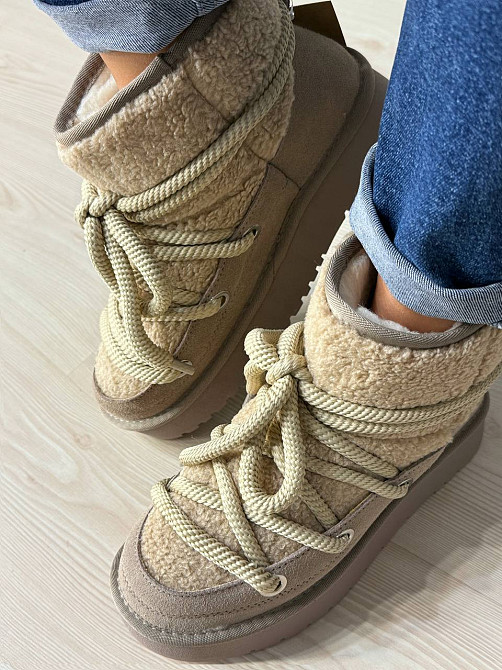 Угги женские Hengji 52-3 замшевые сноубутсы с мехом тедди на высокой подошве бежевые, 40, 25 см Киев - изображение 1