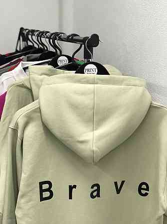 Толстовка жіноча/ худі з принтом — Brave. Чернівці