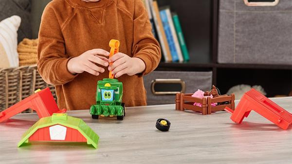 Конструктор John Deere Kids Збери трактор із загоном (47210) Харьков - изображение 10