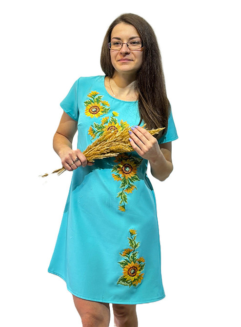 Женское вышитое платье цвета бирюза Подсолнухи короткий рукав Киев - изображение 2