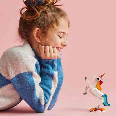 Конструктор LEGO Creator Магический единорог 145 деталей (31140) Винница