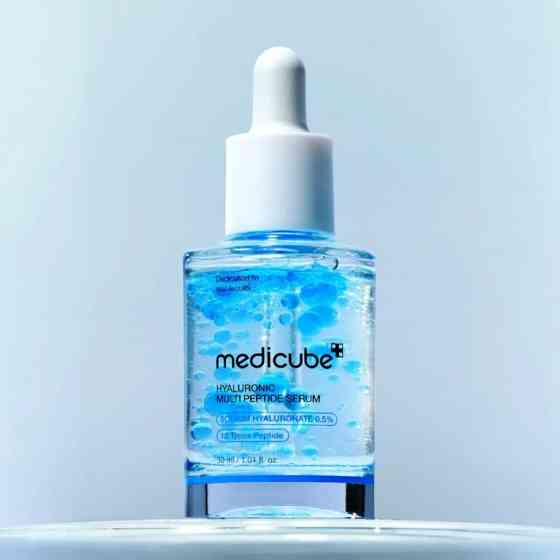 Увлажняющая сыворотка с гиалуроновой кислотой и мультипептидным комплексом Hyaluronic Multi Peptide Serum Medicube 30 мл Киев