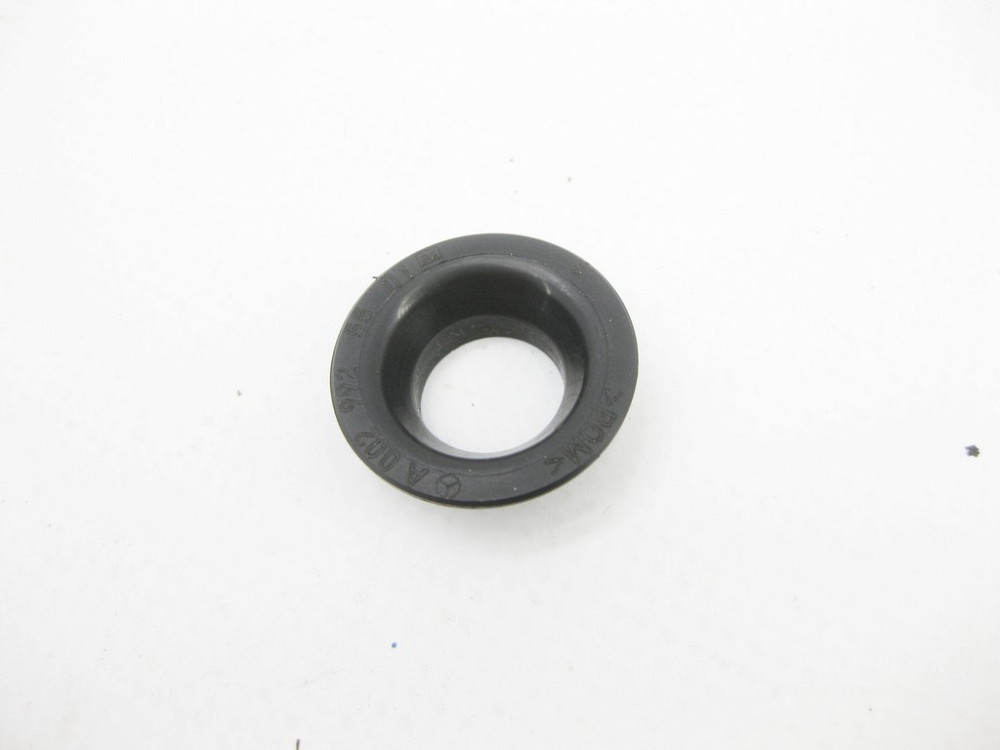 Mercedes-Benz  A0029925501 Втулка склоочисника CLS C219 R-class short W251 C-Class W205 C-class W203 CLK Coupe C209 SLK R171 SLK/SLC R172 ML/GLE W166  Одеса - фото 1