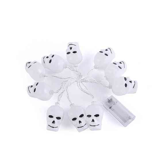 Гирлянда на Хэллоуин Черепа 150 см 10 led 4 на 2 см белый Киев