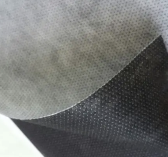 Агроволокно 50 г/м², 1.6×100 м чорно-біле з перфорацією 3 отвори Дніпро