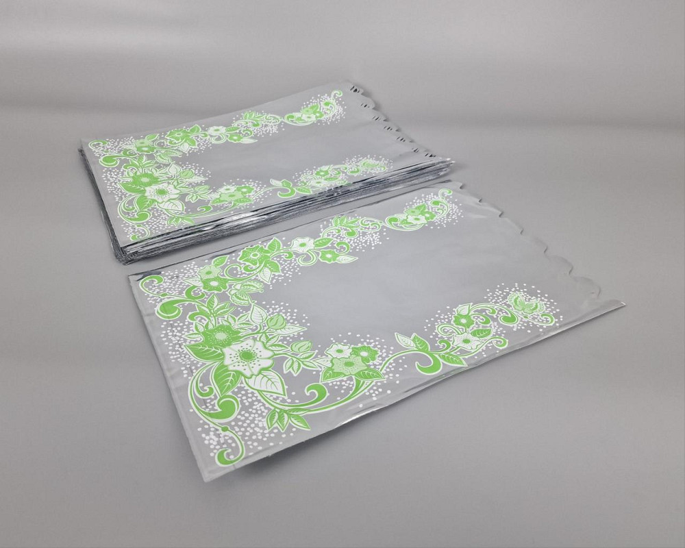 Пакет с рисунком для упаковки подарков   (25*40) №427 (2) фольгированный (ажурный) 