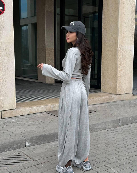 Женский стильный повседневный костюм из натуральной вискозы с плечиками. Меланж, 42/44 Одесса - изображение 7