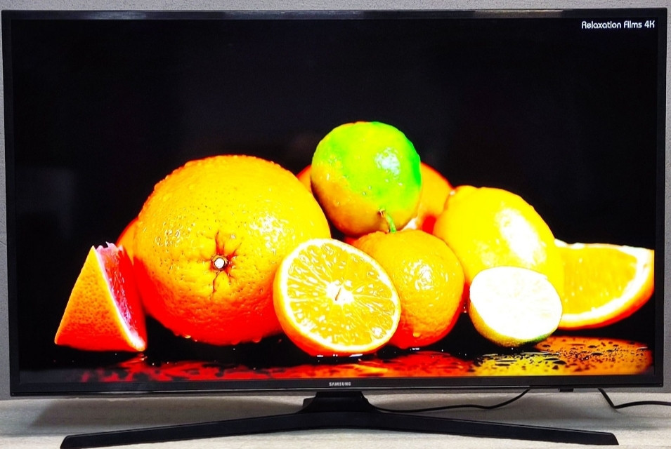 Телевизор: Samsung UE40KU6099 (40