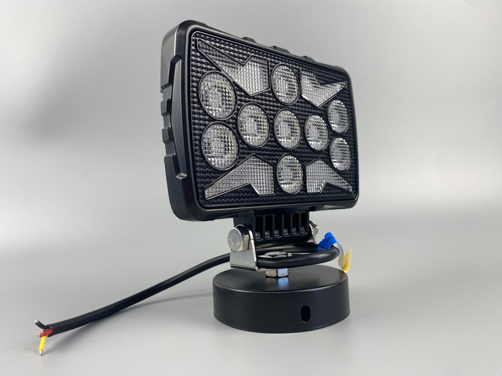 Фара LED квадратна 18 Led chip 12/24V. Широкий промінь + DRL світло + стробоскоп, світло 6500 К, IP67 Мукачево - фото 9