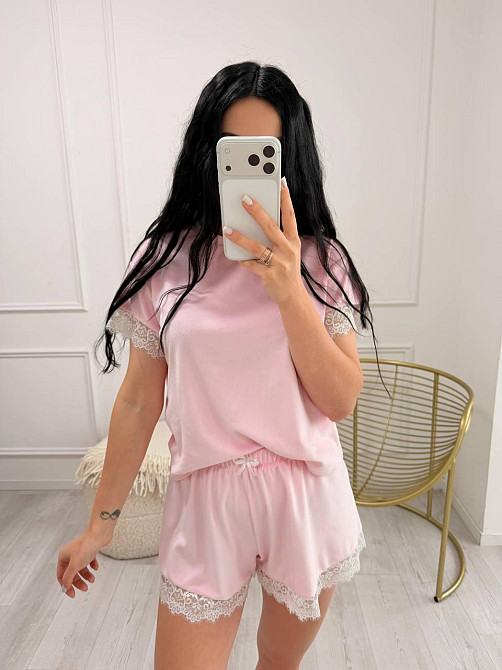 Жіноча піжама двійка з велюру з мереживом Одеса - фото 3