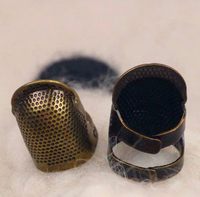 Наперсток для шитья латунный Шлем Киев - изображение 2