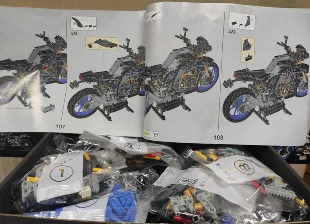 Конструктор мотоцикл Technic 42159 Moto Yamaha MT10‼️НОВИЙ‼️ Киев - изображение 3