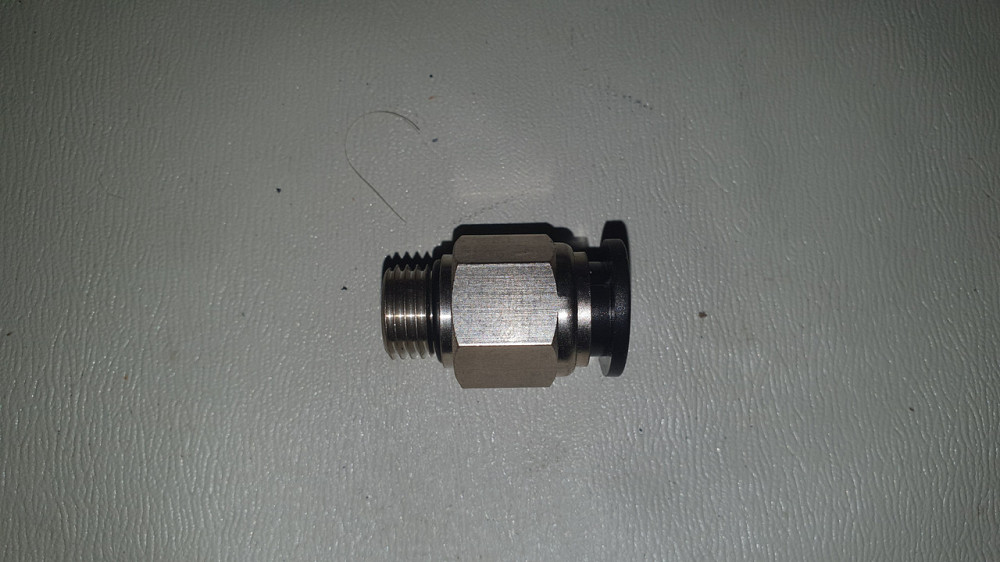 З'єднувач аварійний (зовнішня різь) М12х1.25 (d=10) трубки ПВХ. Харків - фото 1