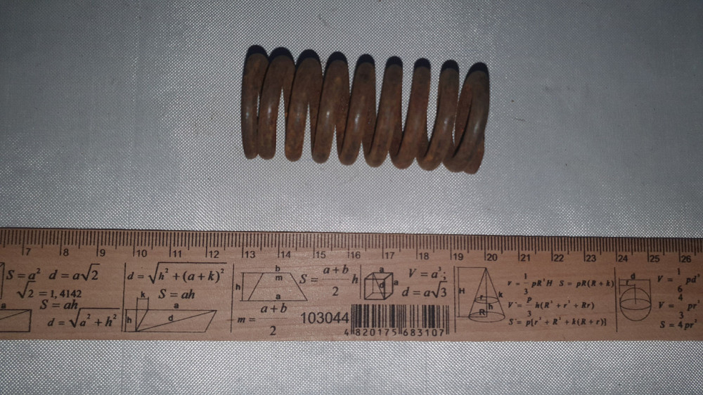 Пружина сжатия 28.5х64х4.5 мм. СССР. Харьков - изображение 2