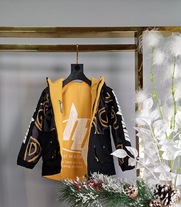 Демисезонная двусторонняя куртка для мальчиков на 6,7,8 лет Николаев - изображение 2