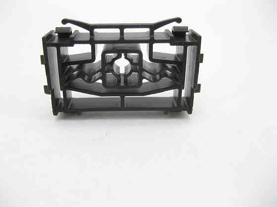 Mercedes-Benz  A1646980060 Кріплення молдингу даху ML W164 GL X164 Одесса