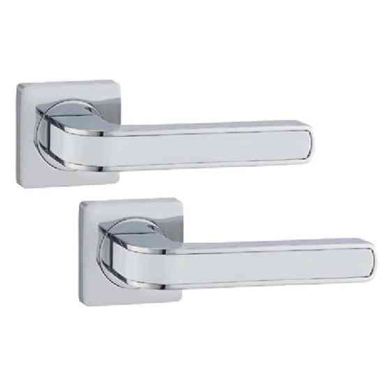 Ручка для дверей на квадратній розетці Кедр Ультра 21.830 MCP/WH хром матовий з білою вставкою Київ