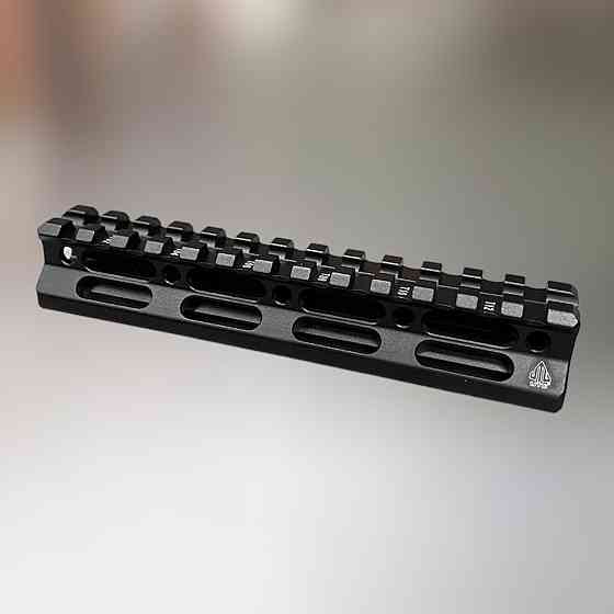 Компенсатор висоти Leapers UTG Universal, H: 19 мм, L: 140 мм, 13 слотів Weaver/Picatinny (MT-RSX7L) Київ