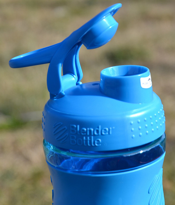Шейкер спортивний (пляшка) BlenderBottle SportMixer Flip 28oz/820ml Cyan Кам'янське - фото 7