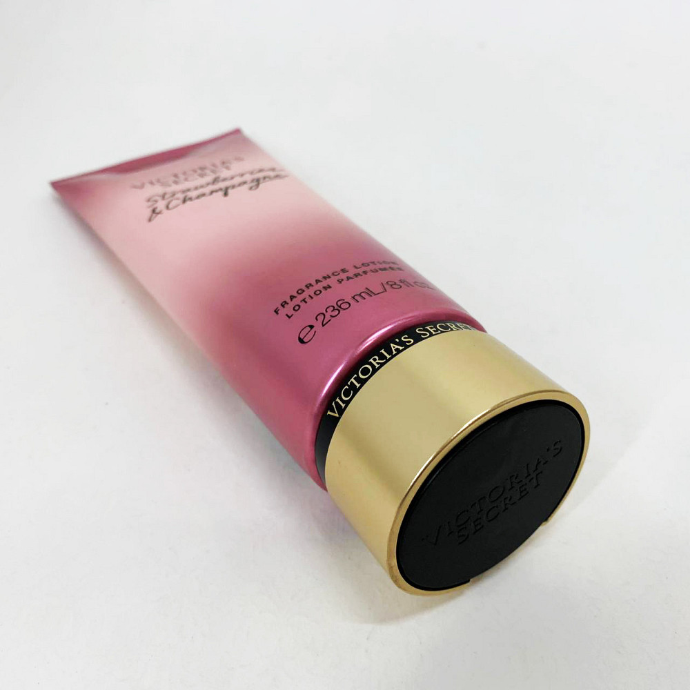 Ультраувлажняющий лосьон для тела Victoria's, Увлажняющий питательный лосьон для тела KC-48 Львов - изображение 3