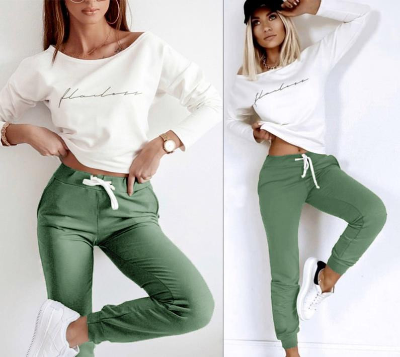 Молодежный костюм прогулочный 