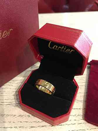 Cartier кільце LOVE в лимонному золоті / Cartier кільце лав із гравіюваннями Одеса