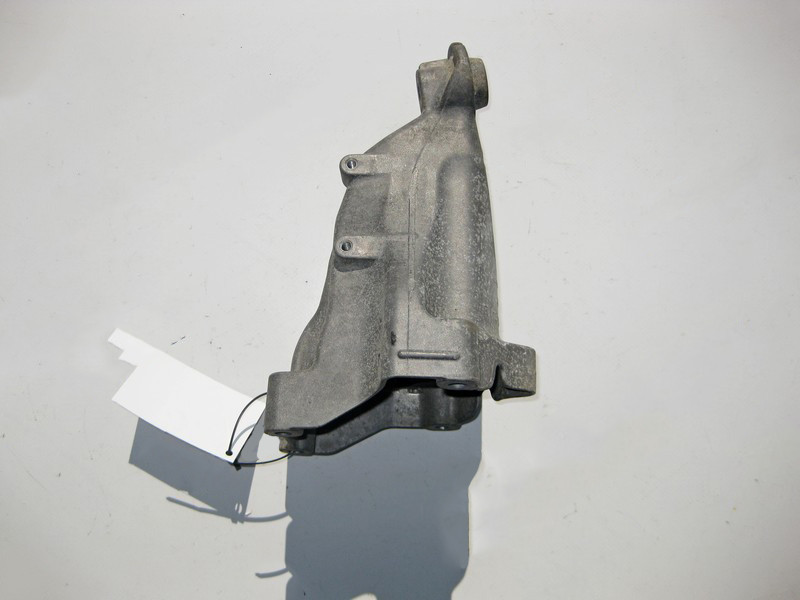 Mercedes-Benz  A6512233404 Кронштейн опори двигуна правий OM651 R4 2.2 cdi E-class W212 C-Class W204 C-Class Coupe C204 GLK X204 C-Class Estate S204 E Одесса - изображение 3