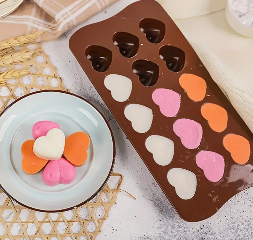 Форма силиконовая на 15 изделий 20 х 10 х 1,5 см Сердце Мини для конфет, мармелада, желе Одесса - изображение 1