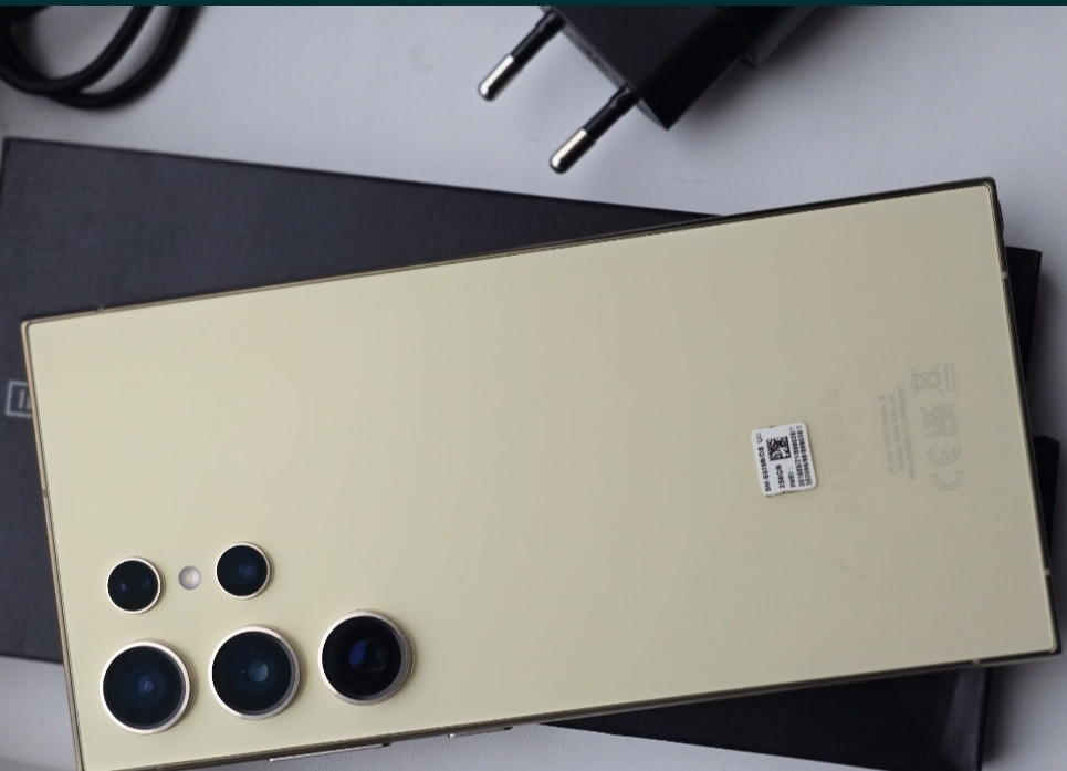 Смартфон Samsung S24 Ultra 12/256Gb. Киев - изображение 6