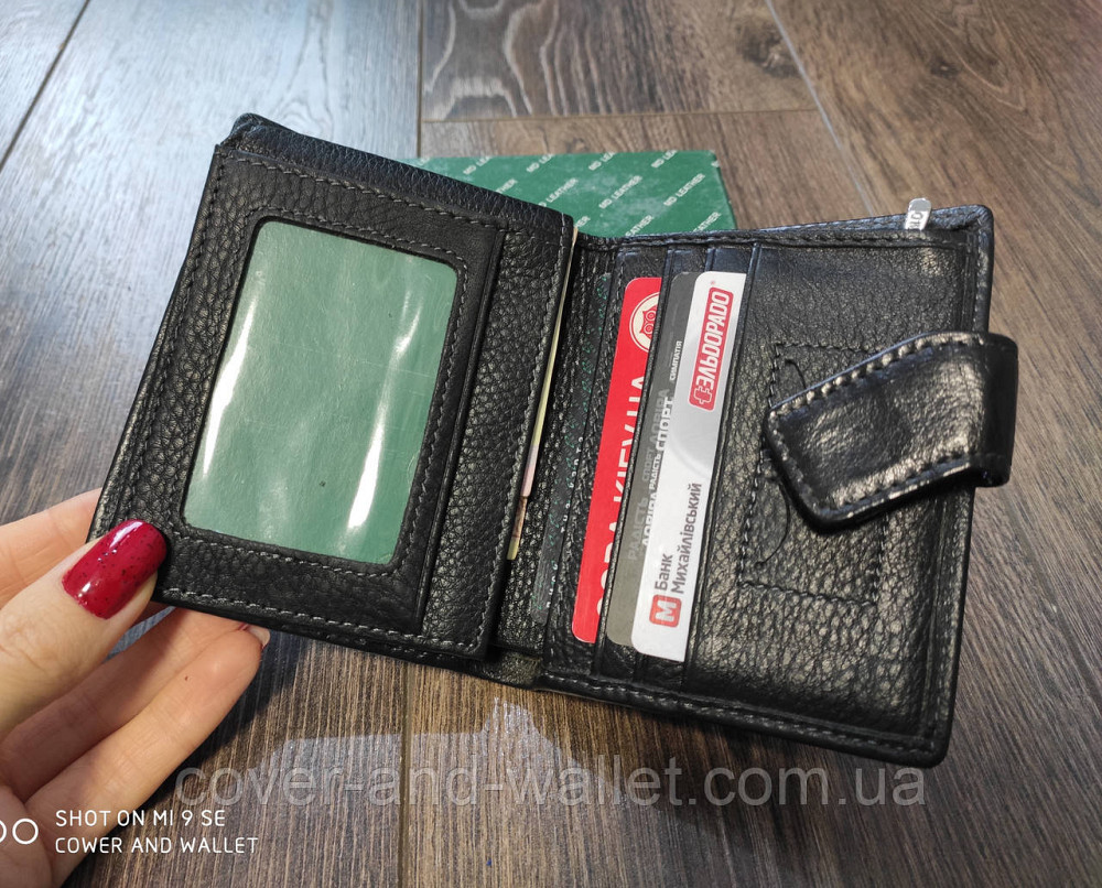 Шкіряний чоловічий гаманець на магнітній фіксації (вертикальний) MD 129A Київ - фото 3