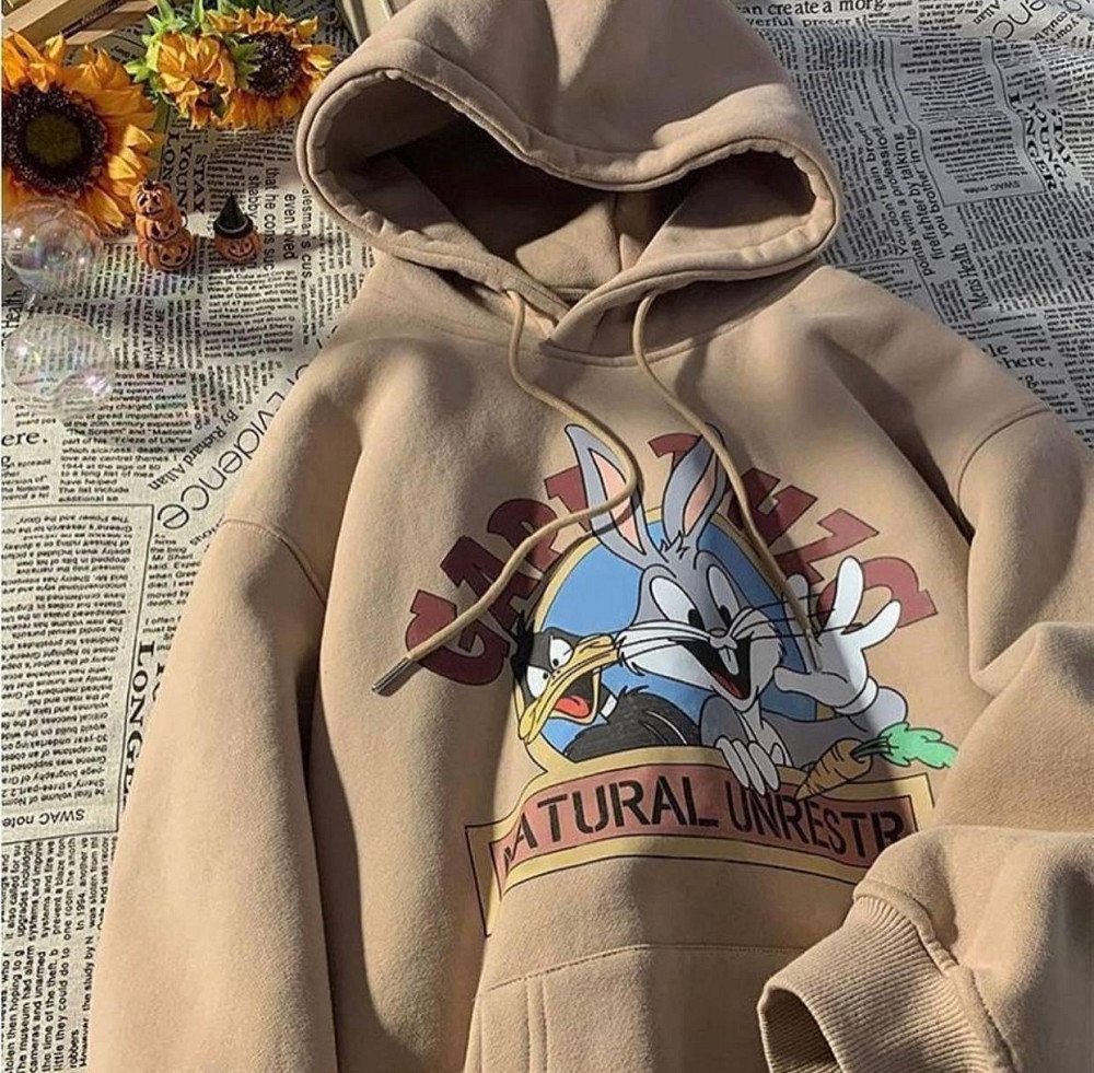 Женская утепленная оверсайз худи кенгуру с мультяшным принтом «Loony Tunes» трехнить на флисе Одесса - изображение 1