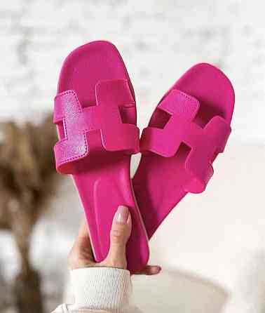 Яскраві шльопанці жіночі літні силіконові No brend SS-102 малинові/ Шльопанці із силікону р. 37 Коломия