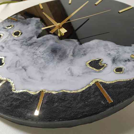 Часы настенные 40 см из эпоксидной смолы ручной работы Днепр