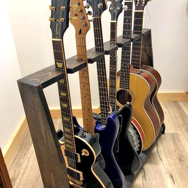 Напольная стойка для гитар 