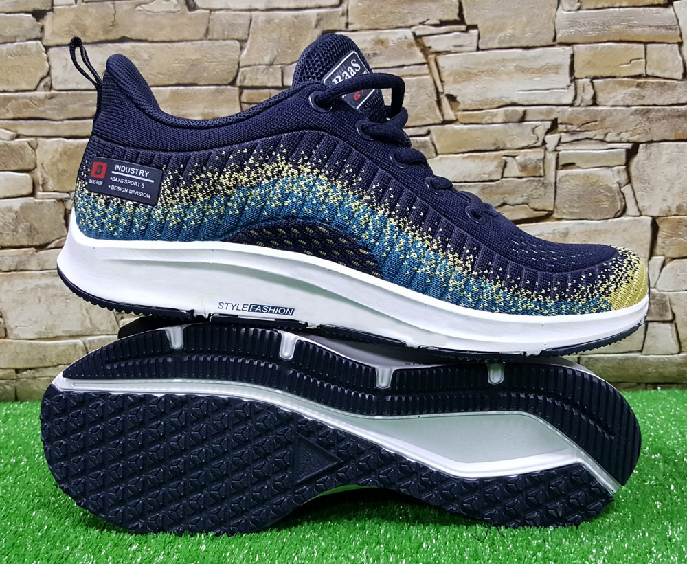 Женские кроссовки BaaS  