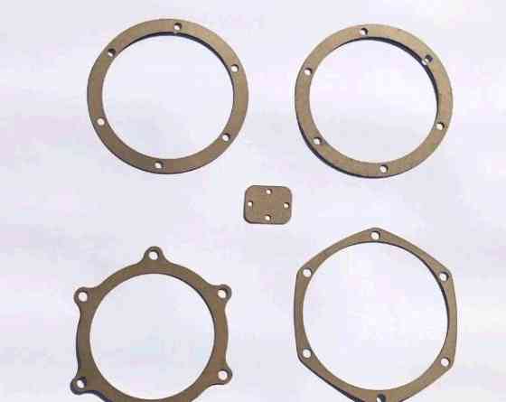 Прокладки редуктора (провідного мосту) з приводом на колесо коляски МВ-750, МВ-650, МТ-12, МТ-16 картон SLO Киев