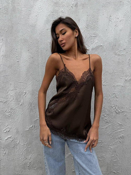 Жіночий романтичний привабливий шовковий топ із мереживом Шоколад, 2XL-3XL Одеса - фото 1