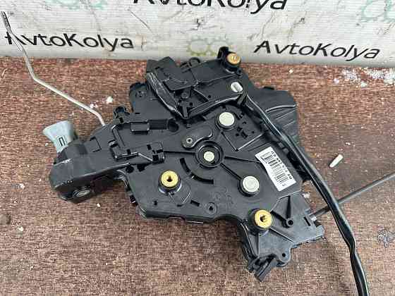 Замок бокових дверей правий VW T5 2003-2015 (7E0843654AM) Ковель