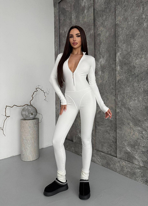 Женский теплый облегающий комбинезон пума Белый, 42/44 Одесса - изображение 7