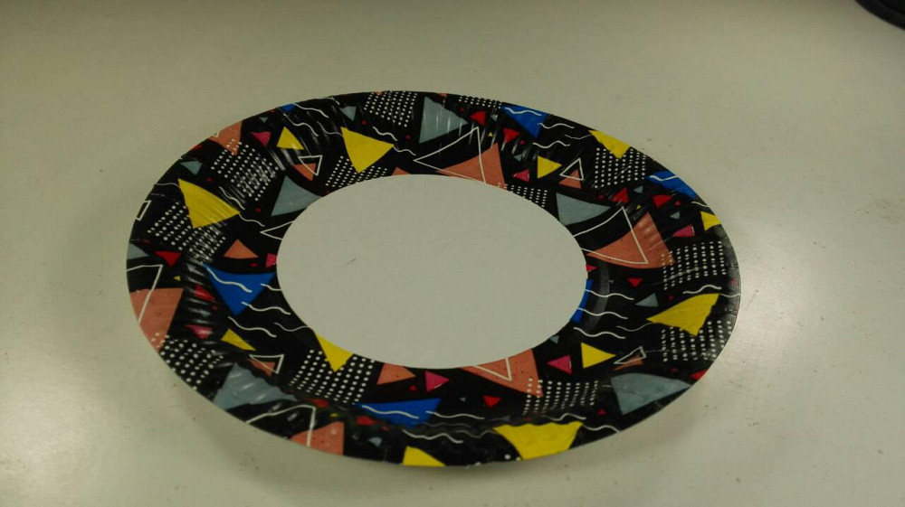 Тарілка паперова ламінована 18см малюнок Коричнева 50шт (1 пач.) Харків - фото 1