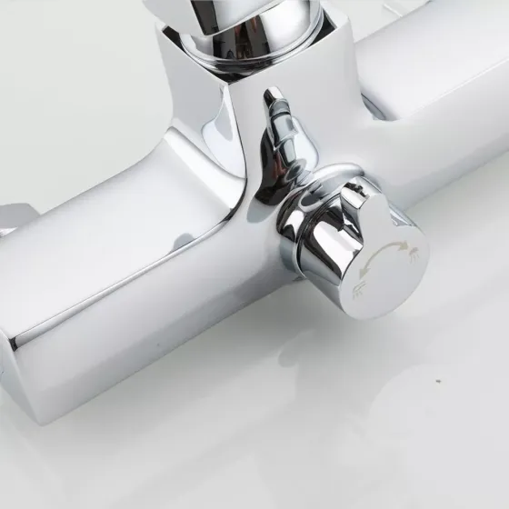 Смеситель для ванны GAPPO Aventador G2250-8 с душевым гарнитуром Киев