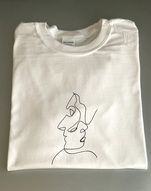 Женская футболка с абстрактным принтом Черновцы - изображение 1