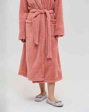 Теплий однотонний жіночий халат Nicoletta Queen — Велюрсофт 94118 S Київ