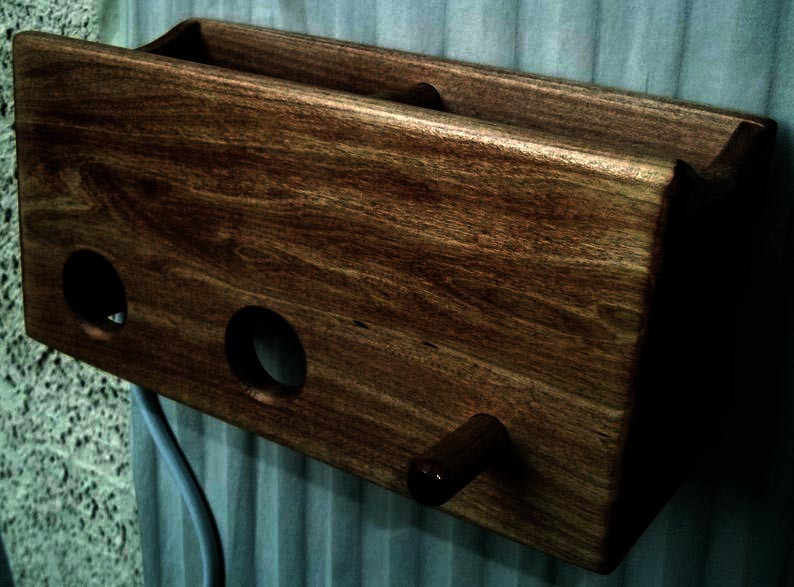 Органайзер для фенов и расчёсок 