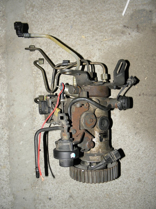 Паливний насос Citroen Berlingo 1.9 D 2003-2007 Ковель - изображение 1