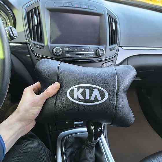 Оригінальний подарунок автомобілісту Kia Киа, Підголівник для сидіння автомобіля, Подушки для машини EC-58 Івано-Франківськ